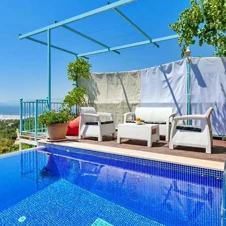 Uzumlu Village 3 Bedroom 6021 ヴィラ *