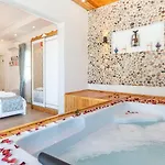 Uzumlu Village 3 Bedroom 6021