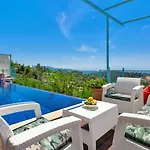 Uzumlu Village 3 Bedroom 6021 *