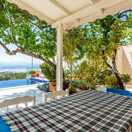 Vilă Uzumlu Village 3 Bedroom 6021 Kalkan
