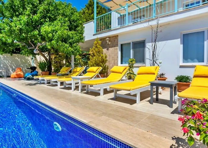 Uzumlu Village 3 Bedroom 6021
